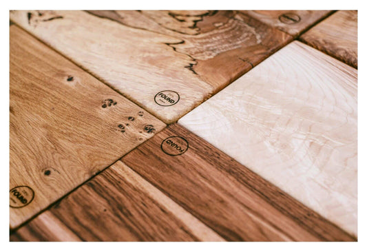 Hardwood chopping or serving boards.
